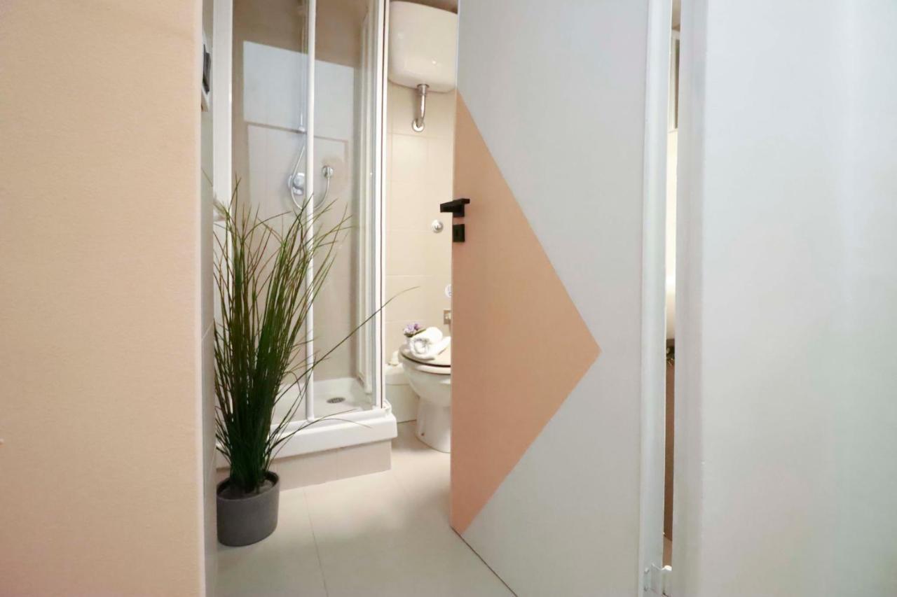 Ferienwohnung Casaviva - Modern Trilo In Genova Carmine Exterior foto